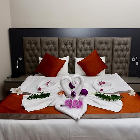 Side Golden Rock Hotel&Spa Екстериор снимка