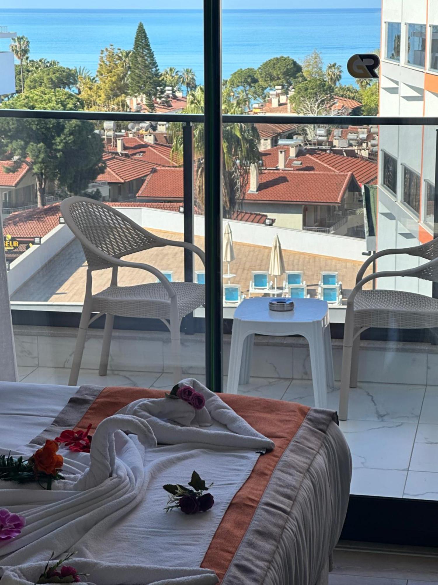 Side Golden Rock Hotel&Spa Екстериор снимка