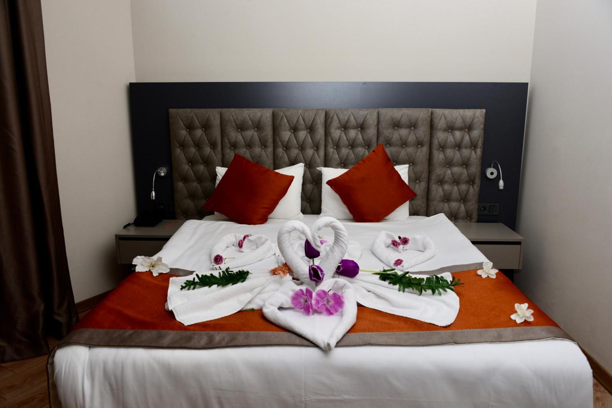 Side Golden Rock Hotel&Spa Екстериор снимка