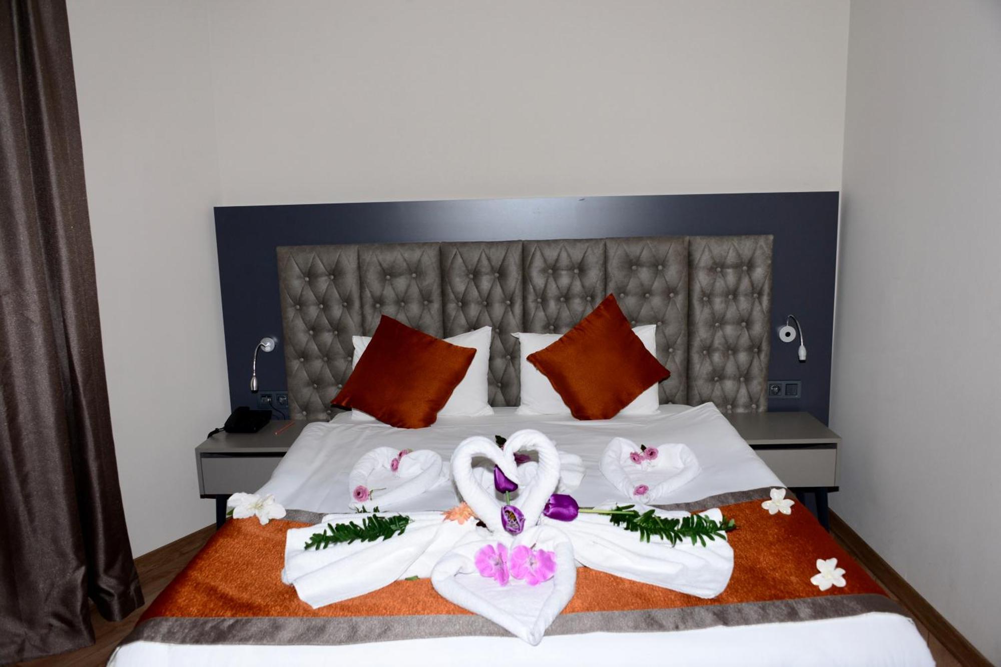 Side Golden Rock Hotel&Spa Екстериор снимка